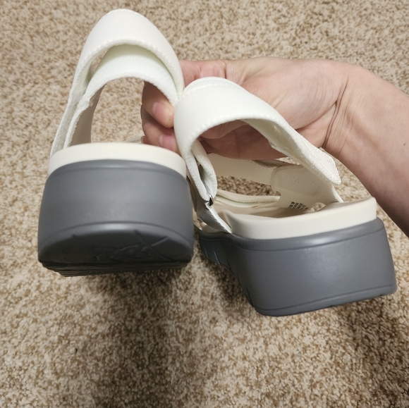 Alegria Henlee sandals in White Size 39 - Picture 3 of 5